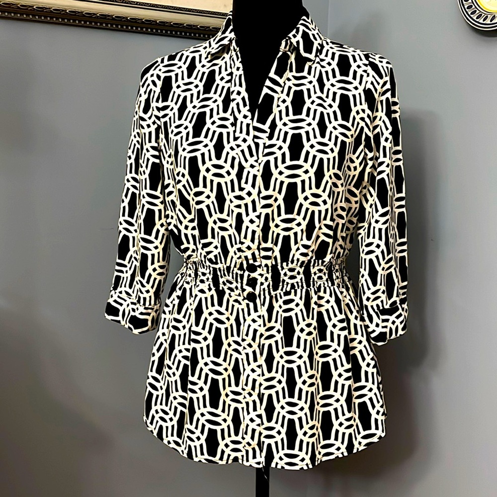 Chain Print smocked waist collared Tunic top